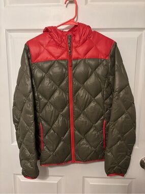 Eddie Bauer puffer jacket